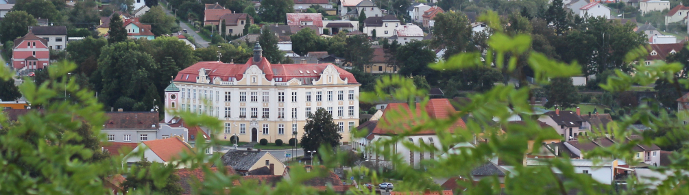 Starý Plzenec - Letopočty - Měšťanská škola 1914